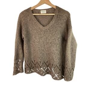 Bella Jones Knitwear Women's Size 2 Fuzzy Brown V-Neck Pullover Sweater